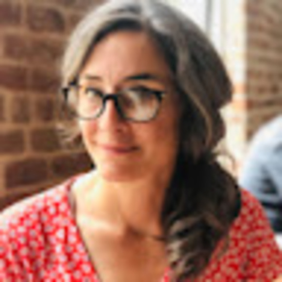lisa_rogozinsky